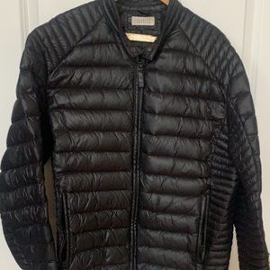 Lightweight puffer jacket!